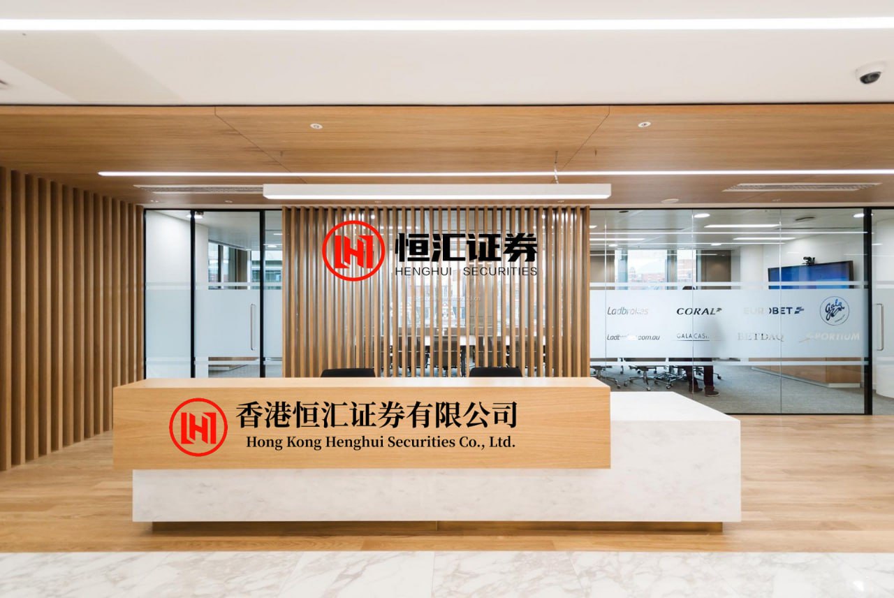 众银策略 人一旦开始独居，就会自动解锁过日子系统...... ​